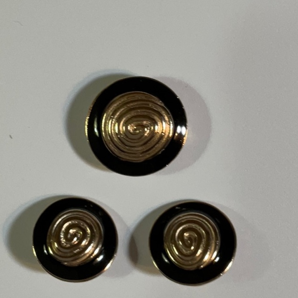Weekenders Spiral Pin Pendant and Clip Earrings Black Enamel and Gold-Tone Metal